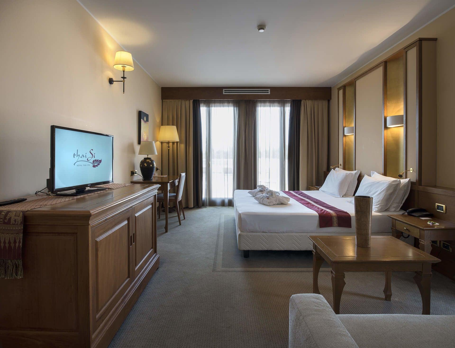 Thai Si Royal Thai Spa Lovadina Экстерьер фото